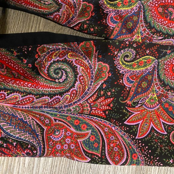 Bebe Floral Pants - Picture 2 of 4